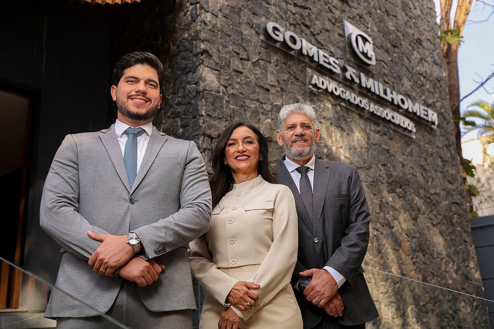 Retrato corporativo de equipe em escritório